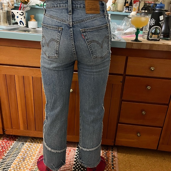 Ribcage Levi’s jeans - Picture 3 of 3